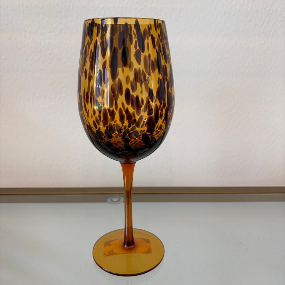 Rachel Zoe Tortoiseshell Wine Glass Set of 2 Chic Barware NEW - Picture 4 of 12